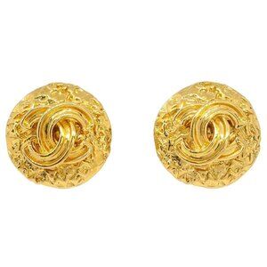 Chanel Button Earrings Clip-On Gold 95A 135115